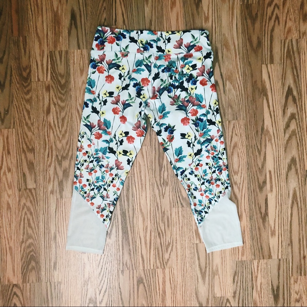 Fabletics Capri leggings